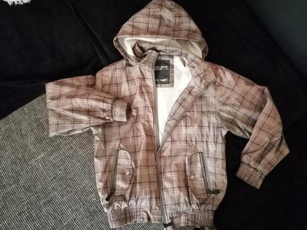 Prechodná bunda, 152