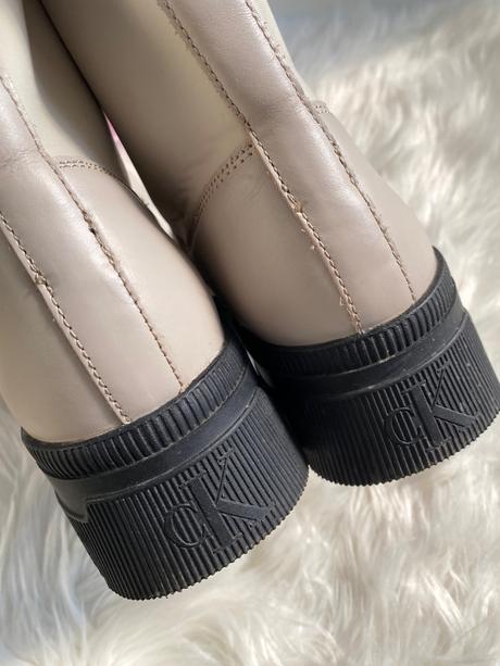 Calvin klein - kožené workery, 41