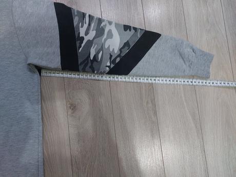 Mikina, chapter young,158