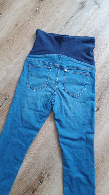 Tehotenské nohavice, 34