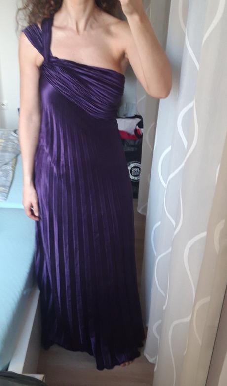 Spoločenské šaty, 36