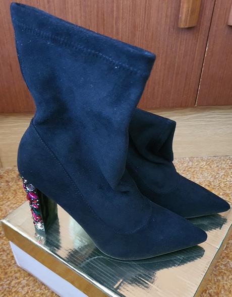 Kotníkové čižmičky, 37