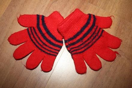 Malé rukavičky, 74