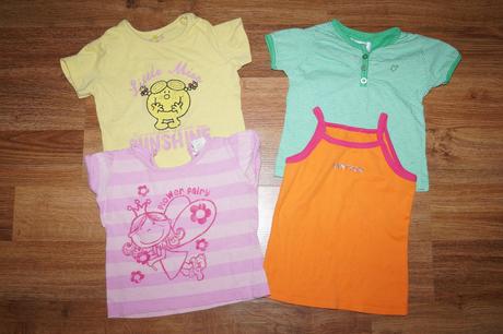 4 ks triciek-cena spolu, early days,80