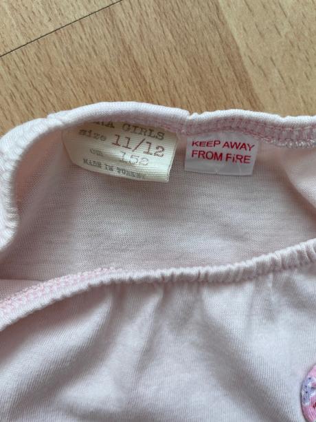 Dievcenske tricka zara, zara,152