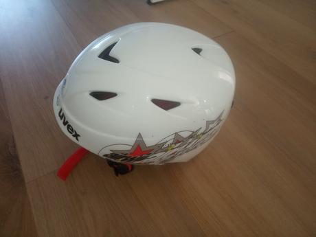 Uvex lyžiarska prilba, uvex