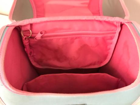 Pevná školská taška, aktovka,