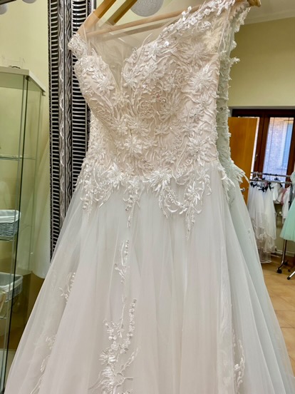 Svadobné šaty - m/l, l / m