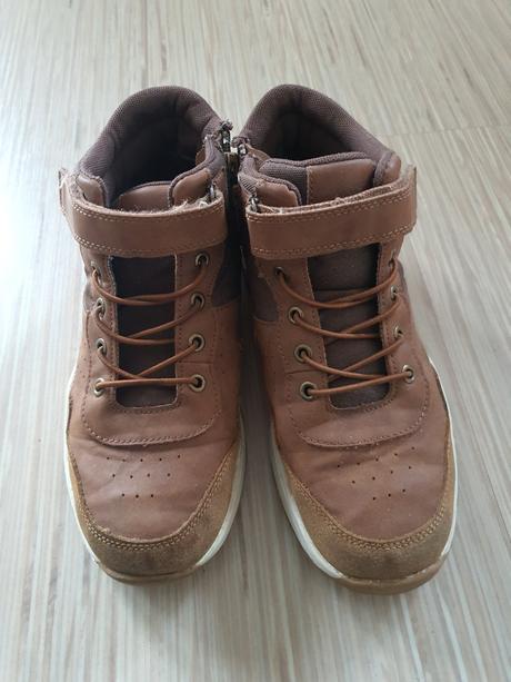 Topánky, baťa,37