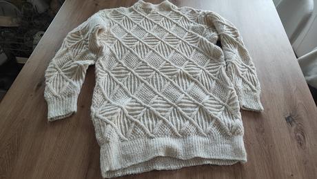 Dlhší pulover, s