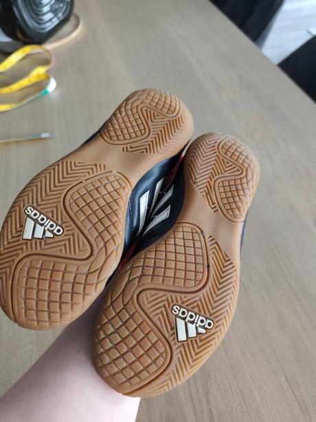Halovky adidas 32, adidas,32