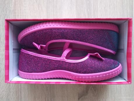 Prezuvky - balerínky nové, cupcake,36