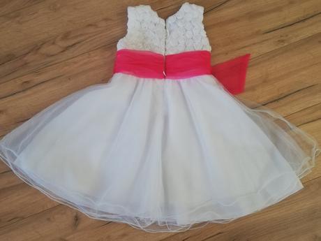 Šaty slávnostné, 104