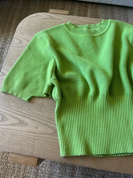 Zelený svetrík na leto, m