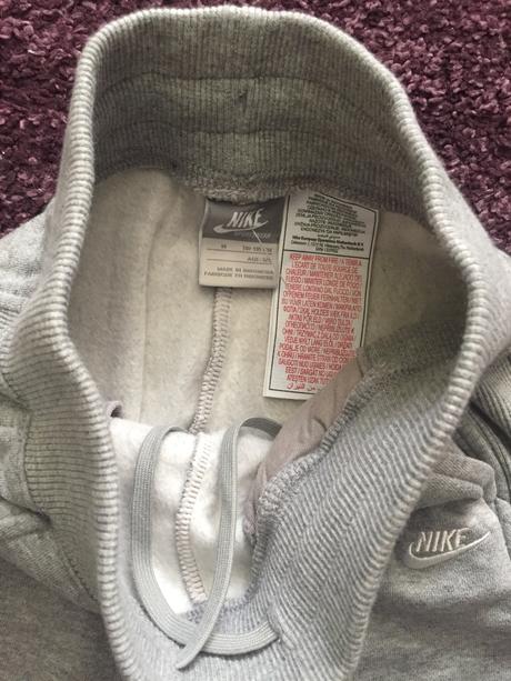 Pevnejsie teplaky nike, nike,110