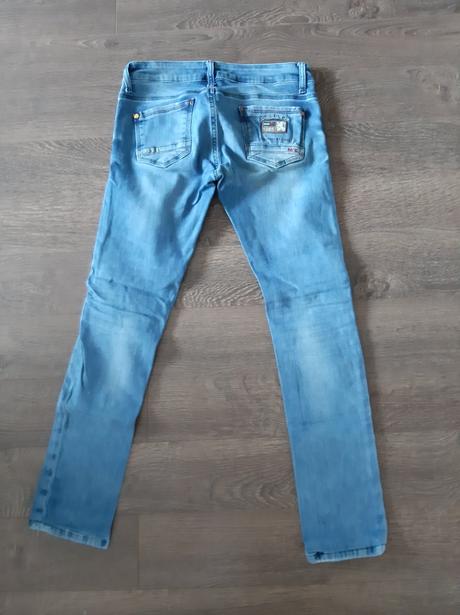 Rifle th, tommy hilfiger,36