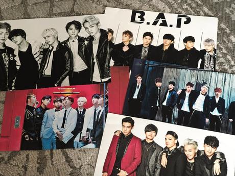 Trendy k-pop plagáty 4 ks,