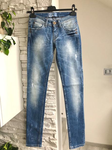 Úzke rifle, pull&bear,34