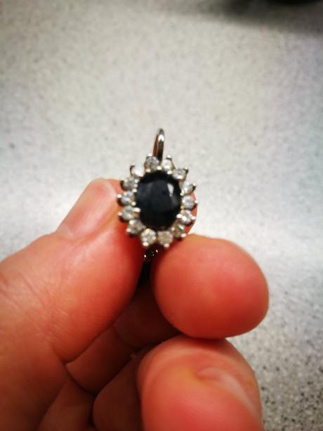 Strieborné zafírové náušnice,