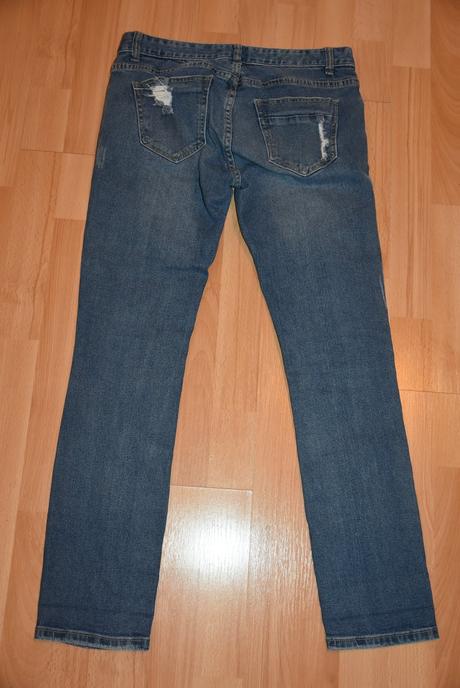 Dievčenské rifle roztrhané, 170