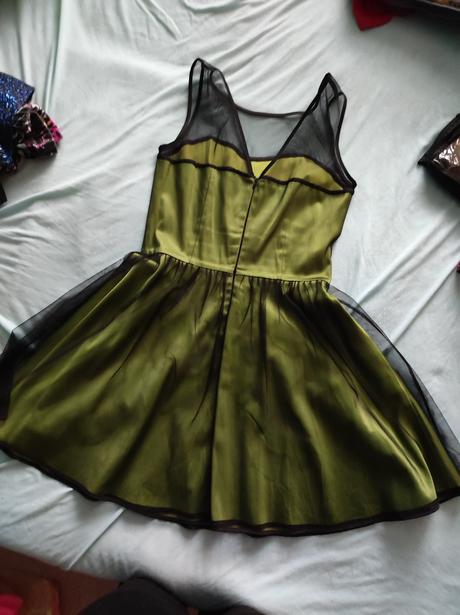 Slávnostné šaty infinity, 158