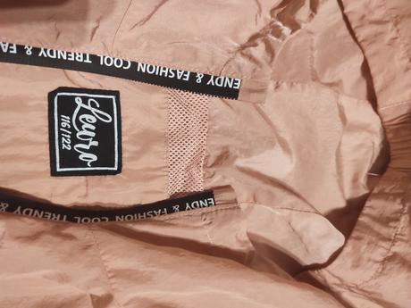 Jesenny kabát, lewro,116