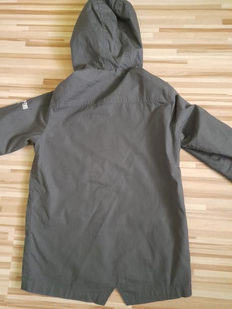 Chlapčenská parka, 134