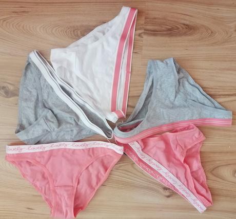 Nohavičky, esmara,s