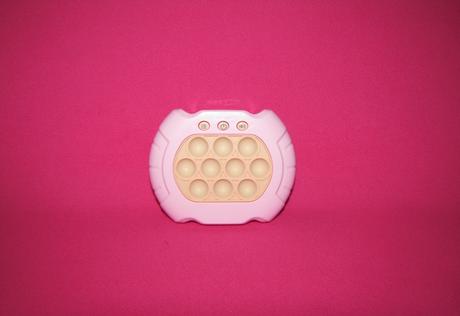 Pop it hra reflexov, 