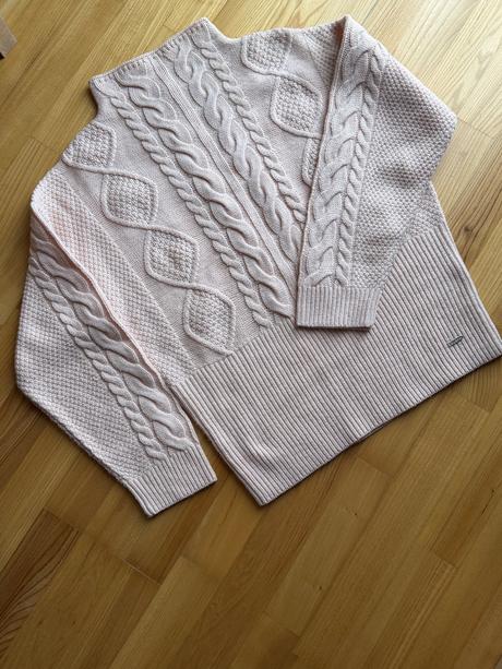 Svetrik guess veľ.s, guess,s