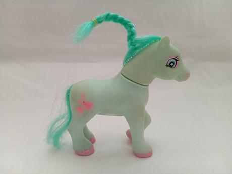 Poníky s hrivami 4 ks, 