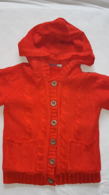 Sveter podsity v.104, lupilu,104