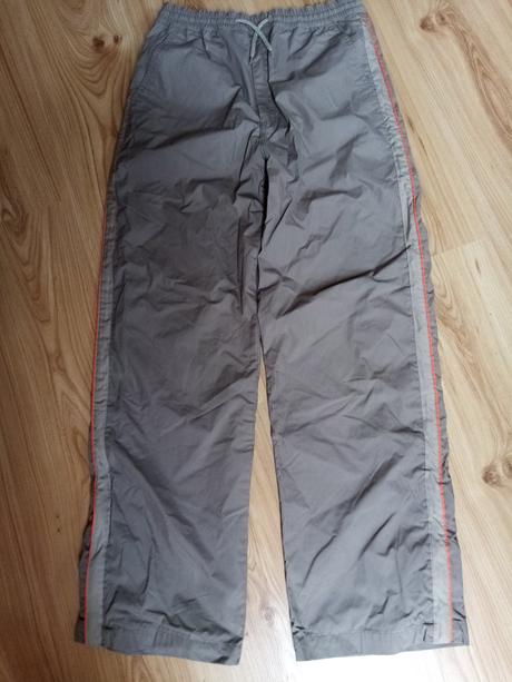 Športové nohavice., c&a,158