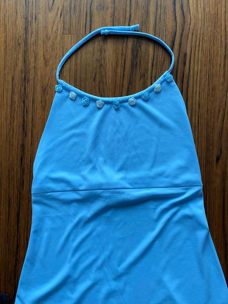 Letné bledomodré šaty, s