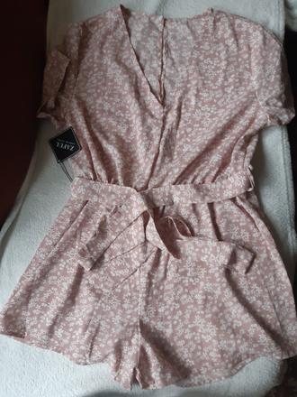 Šortkovy overal, stradivarius