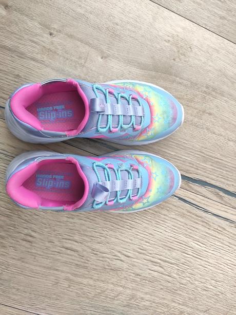 Skechers, skechers,32