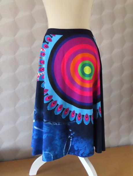 Dámska sukňa, veľ. l/xl, l