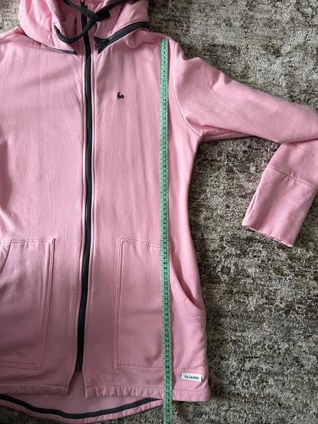 Nosiaca mikina, be lenka