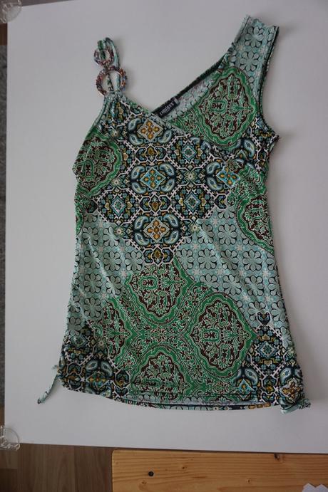 Elastický top - ako nové s/m, m