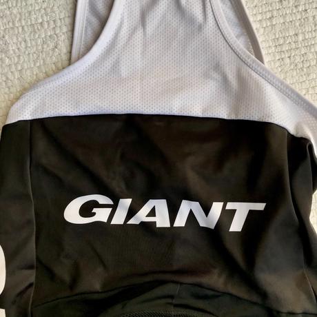 Cyklodres so zipsom po celej dĺžke, l