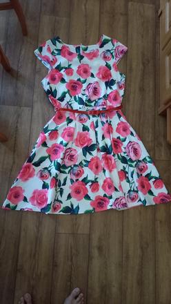 Krásne nové šaty vel.44, 44