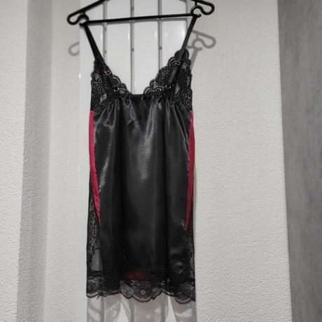 Xs/s cipkovana nočná kosela, s