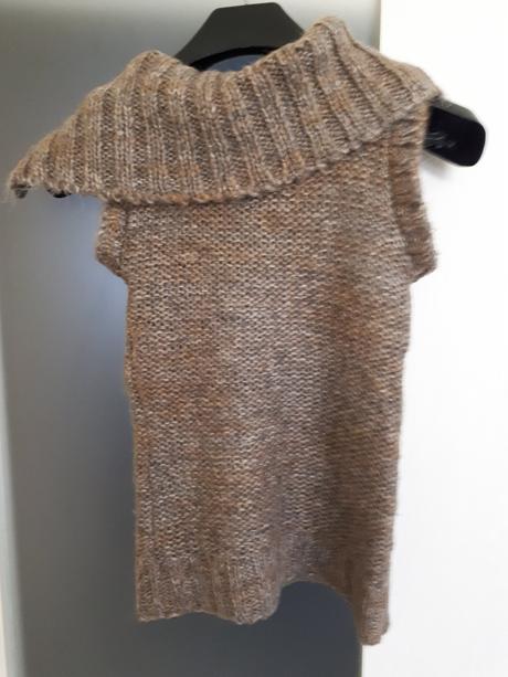 Dámska pletená vesta, xs