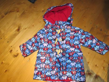 Motýliková bundička do dažďa aj snehu, 74