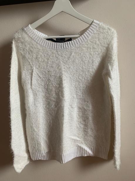 Chlpatý svetrík, 38