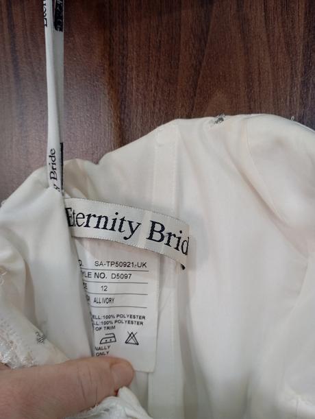 Čipkované svadobné šaty, 42 / l / m