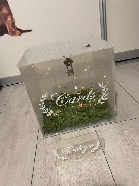 Box na venovacie kartičky na svadbu novomanželom,