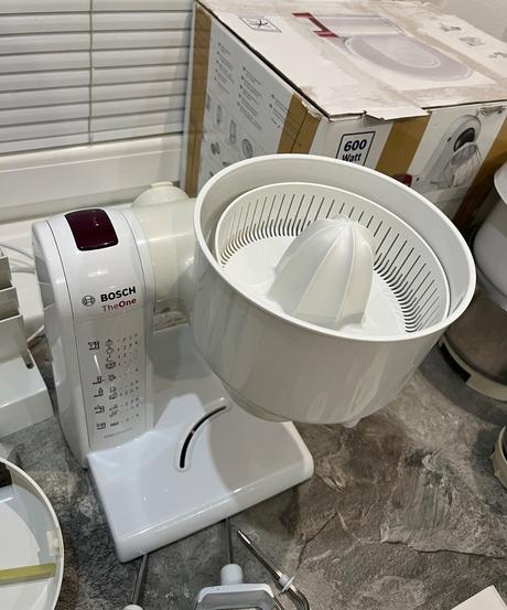 Bosch mum 4657/05 kuchynský robot 550w, bosch