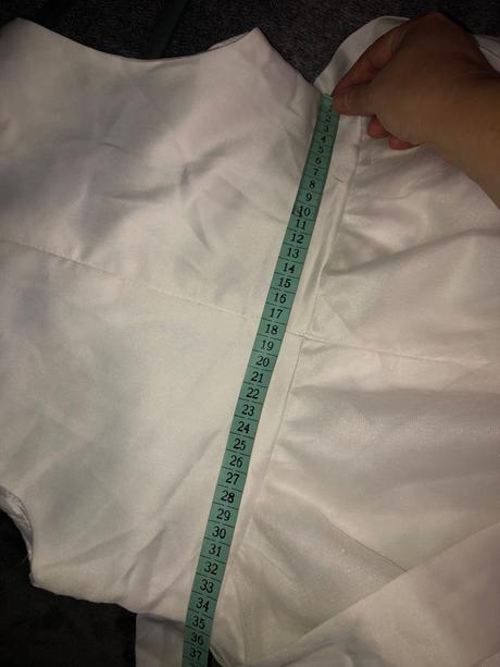 Slávnostne šaty, 140