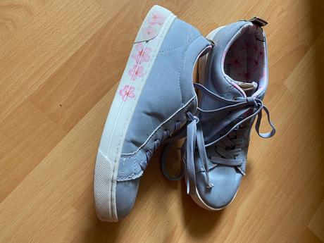 Tenisky, deichmann,37